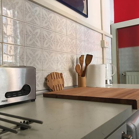 Delightful Apartment 100 Meters From The Colosseum المظهر الخارجي الصورة