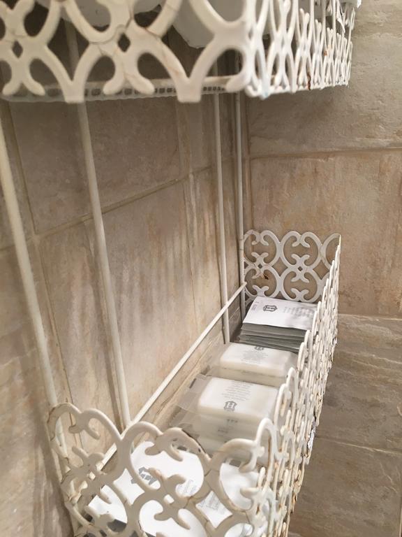 Delightful Apartment 100 Meters From The Colosseum المظهر الخارجي الصورة