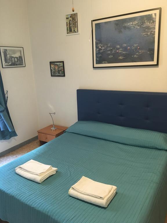 Delightful Apartment 100 Meters From The Colosseum المظهر الخارجي الصورة